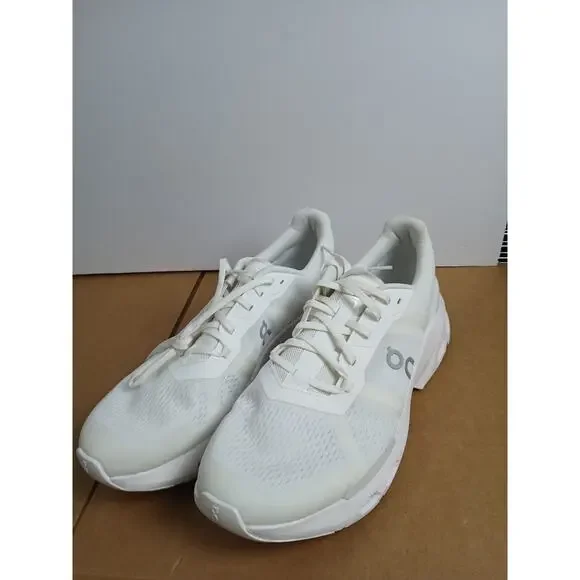 USED On Mens, Cloudpulse White/Frost 12 Medium Men main image 2